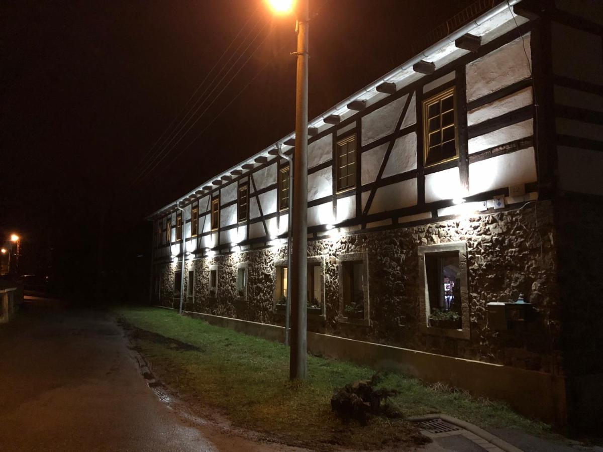 Pension Schwalbenhof Gestut Bartos Lommatzsch Exterior photo